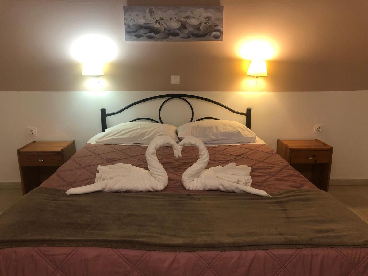 Katsaros Studios & Apartments Сідарі Екстер'єр фото