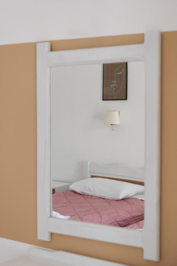 Katsaros Studios & Apartments Сідарі Екстер'єр фото