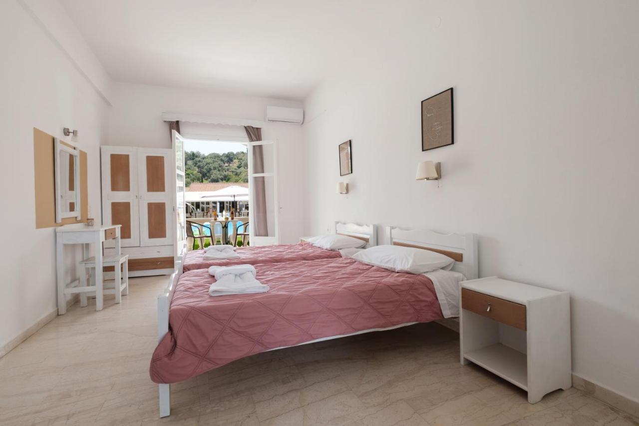 Katsaros Studios & Apartments Сідарі Екстер'єр фото