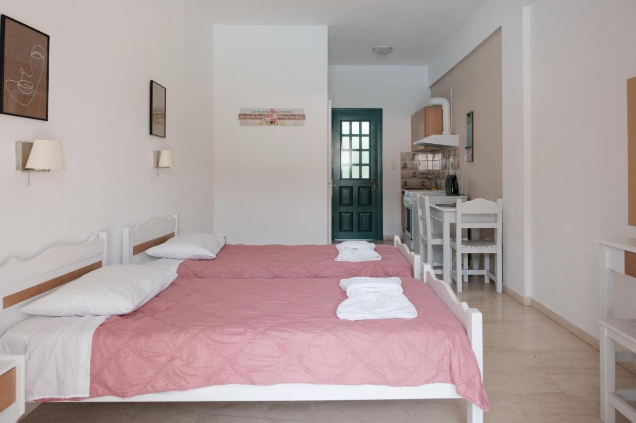 Katsaros Studios & Apartments Сідарі Екстер'єр фото