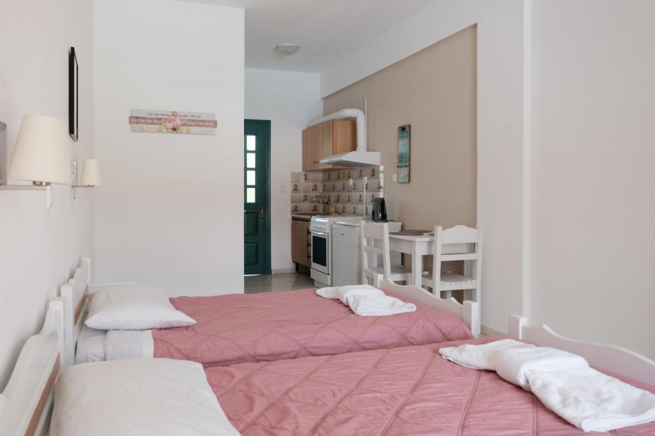 Katsaros Studios & Apartments Сідарі Екстер'єр фото