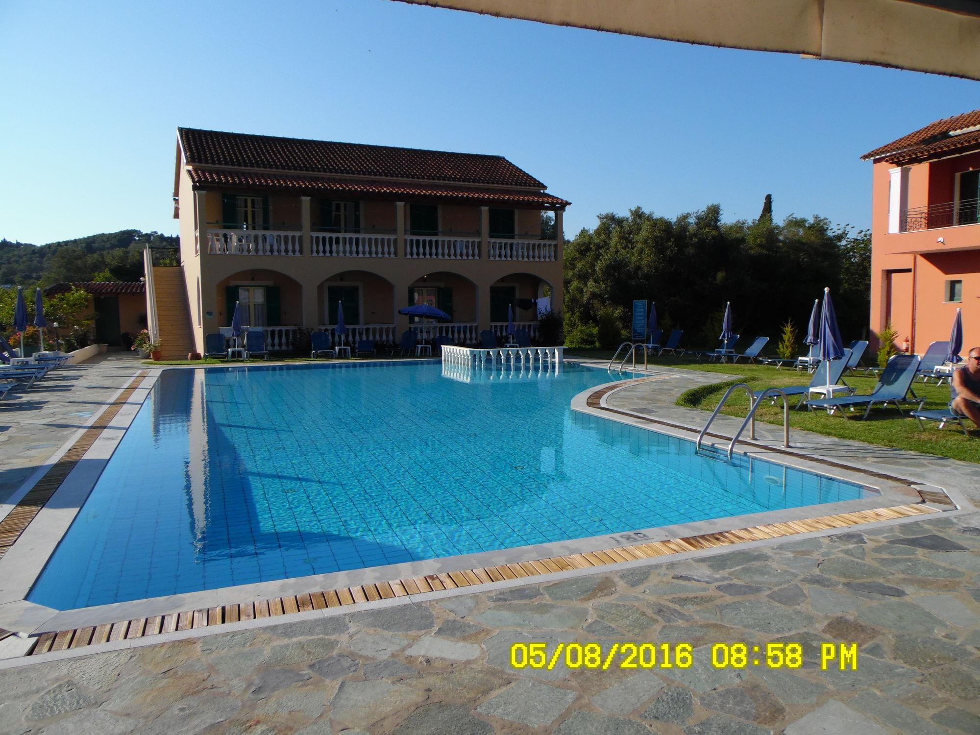 Katsaros Studios & Apartments Сідарі Екстер'єр фото